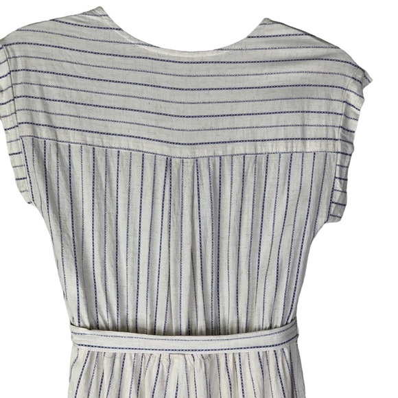 Monteau Women’s Navy & Cream Pin Striped Belted Ankle Crop Jump Suit Size Small - Picture 5 of 6